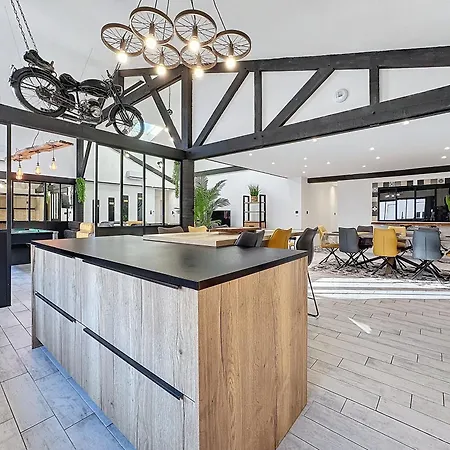 Apartment Loft Sauna 10 Personnes Centre Montlucon